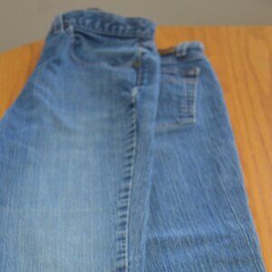 CALVIN KLEIN  Size 10   Bootcut Jean